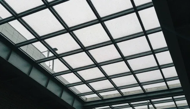 湖北网站建设中域名注册服务的适用条件与选择建议